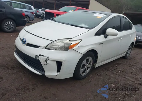2014 Toyota Prius Three из США, поврежденный, VIN JTDKN3DU3E1822088